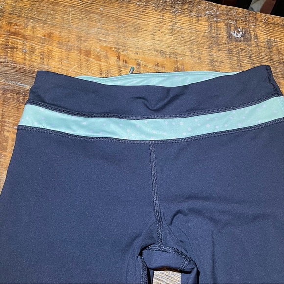 Lululemon Leggings: Inspire Crop II Black / Mint Moment Polk a Dot - Sz 4! 😁 - Picture 8 of 8